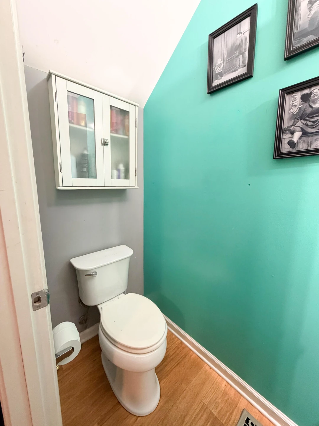 225 Roxbury ST - Photo 13