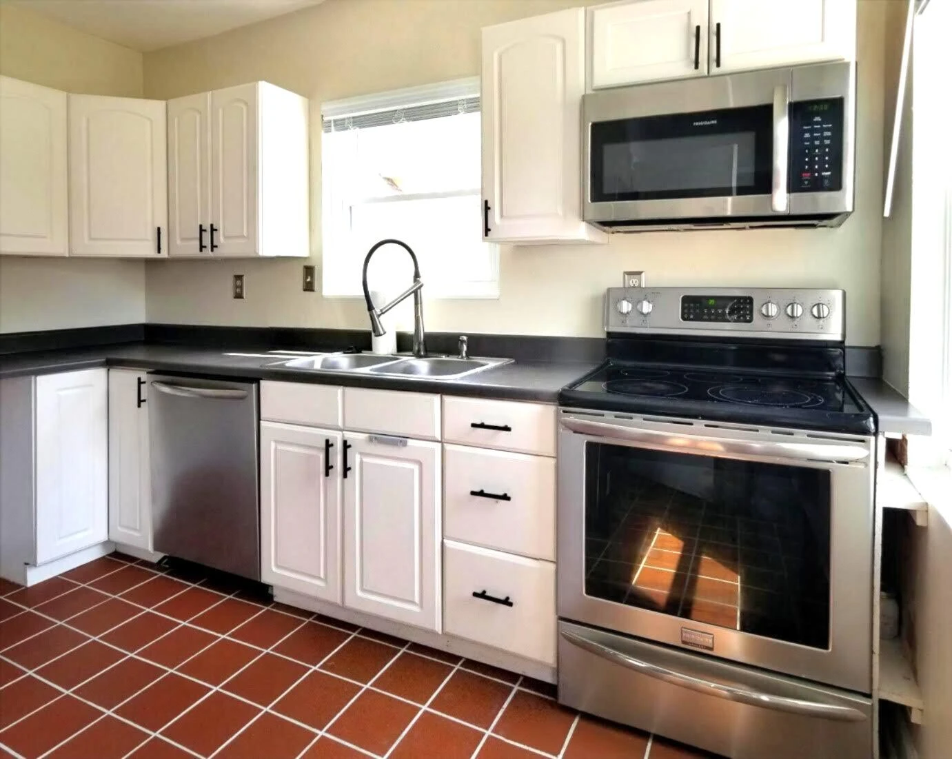 777 Mountain Pass RD - Photo 12