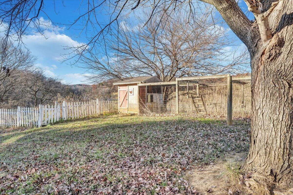 777 Mountain Pass RD - Photo 40