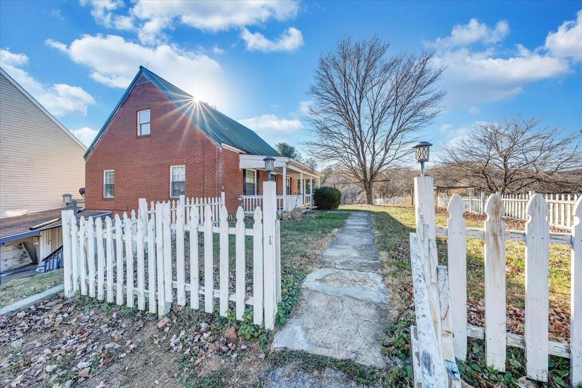 777 Mountain Pass RD - Photo 52