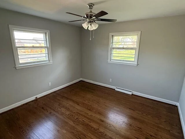 824 Coolbrook RD - Photo 4