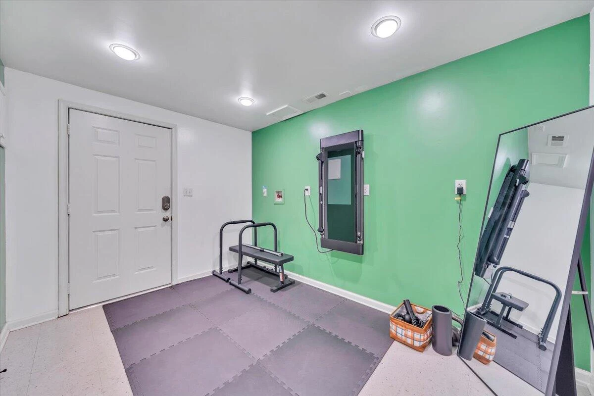 3515 Yellow Mountain RD SE - Photo 15