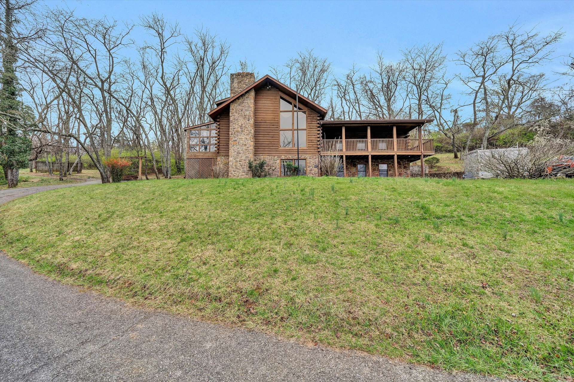 15 Verndale DR
