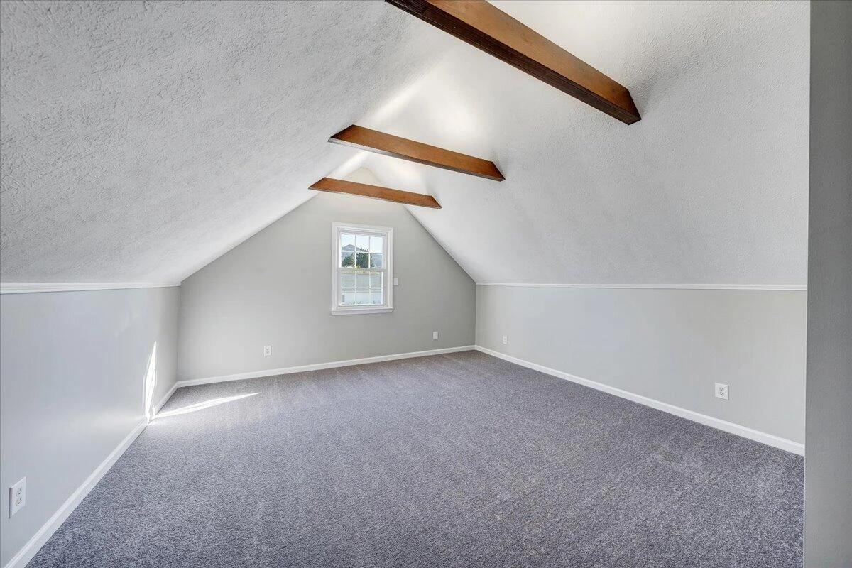 2105 Mountain AVE - Photo 27