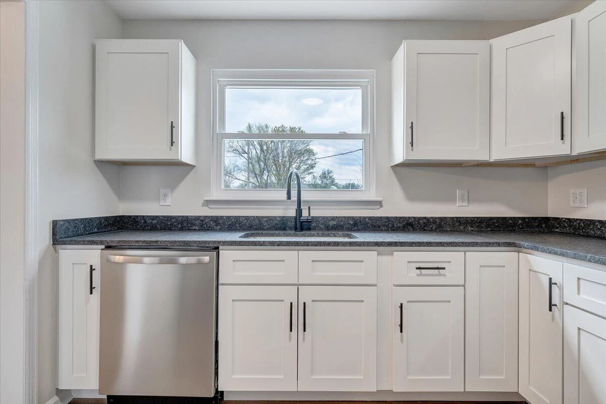 1801 Franwill AVE NW - Photo 11