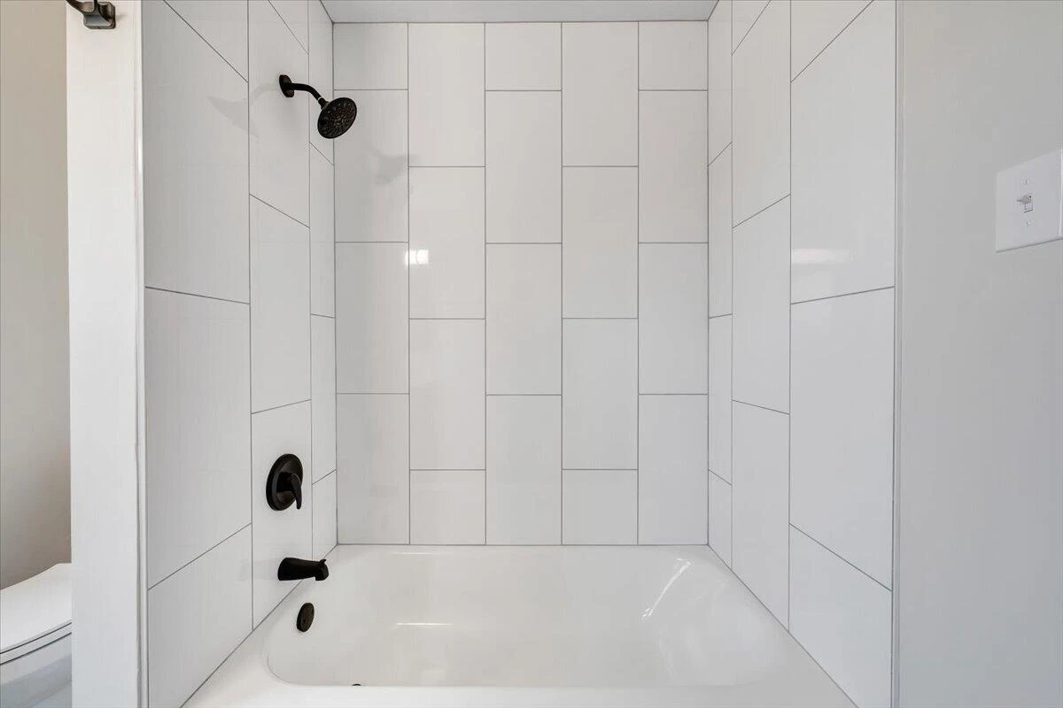 1801 Franwill AVE NW - Photo 20