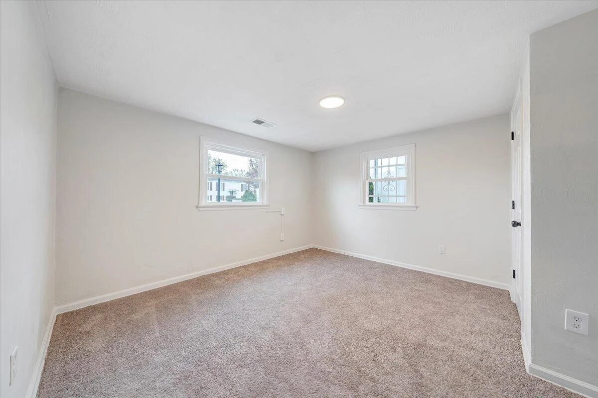 1801 Franwill AVE NW - Photo 22