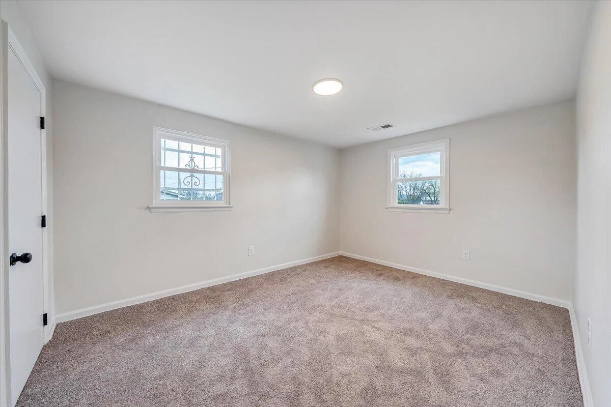 1801 Franwill AVE NW - Photo 24