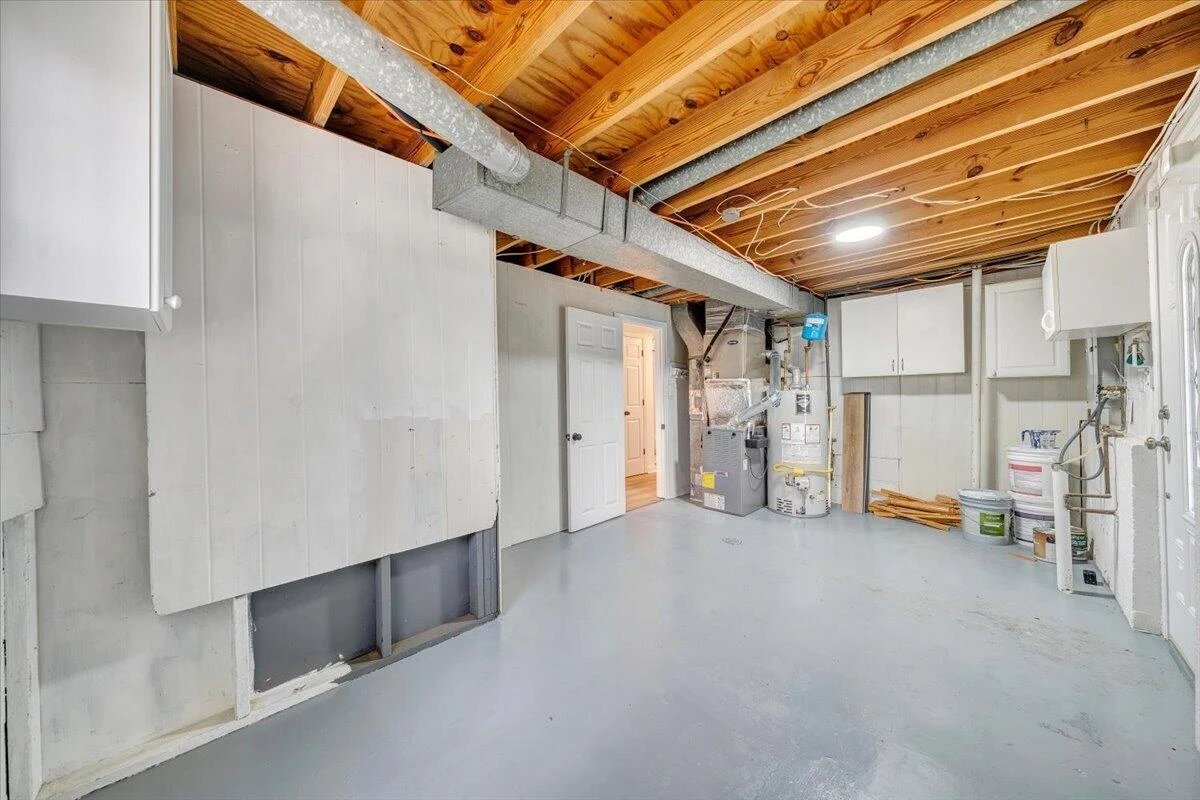 1801 Franwill AVE NW - Photo 31