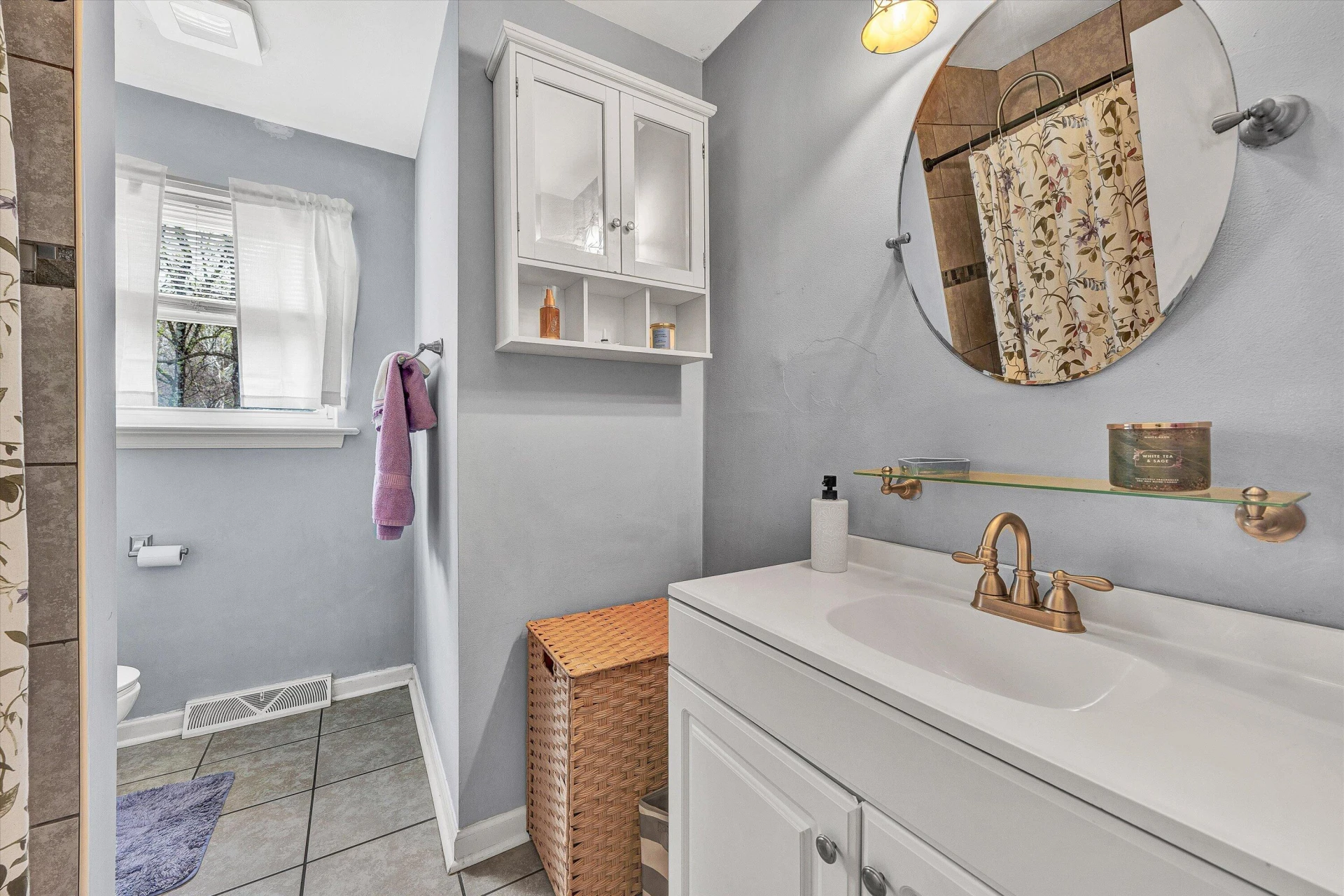 1740 Parker LN - Photo 12
