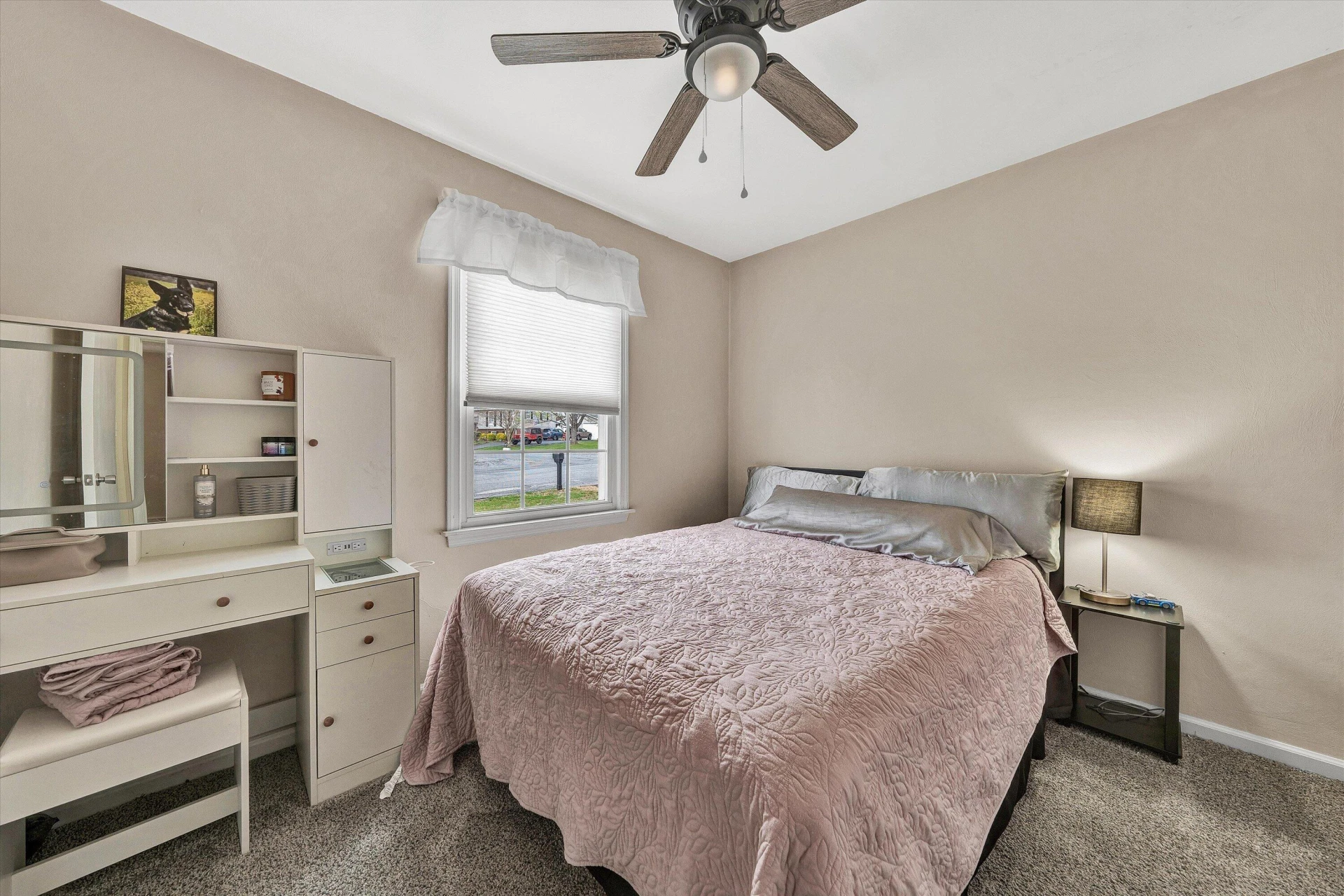1740 Parker LN - Photo 13