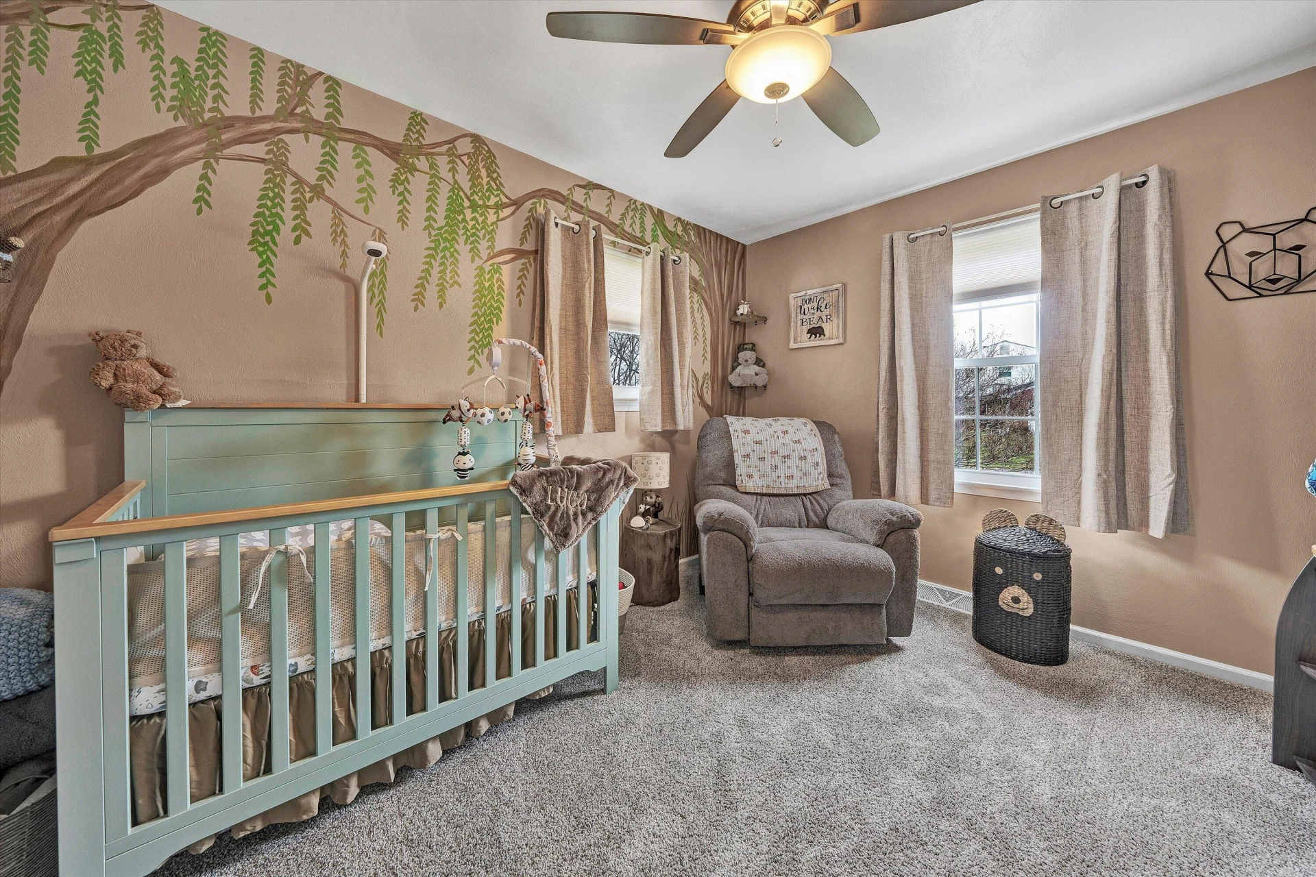 1740 Parker LN - Photo 14