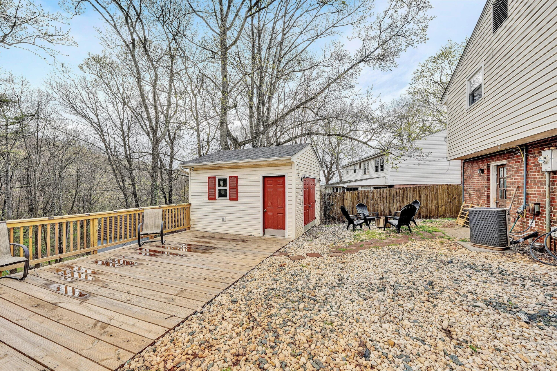 1740 Parker LN - Photo 27