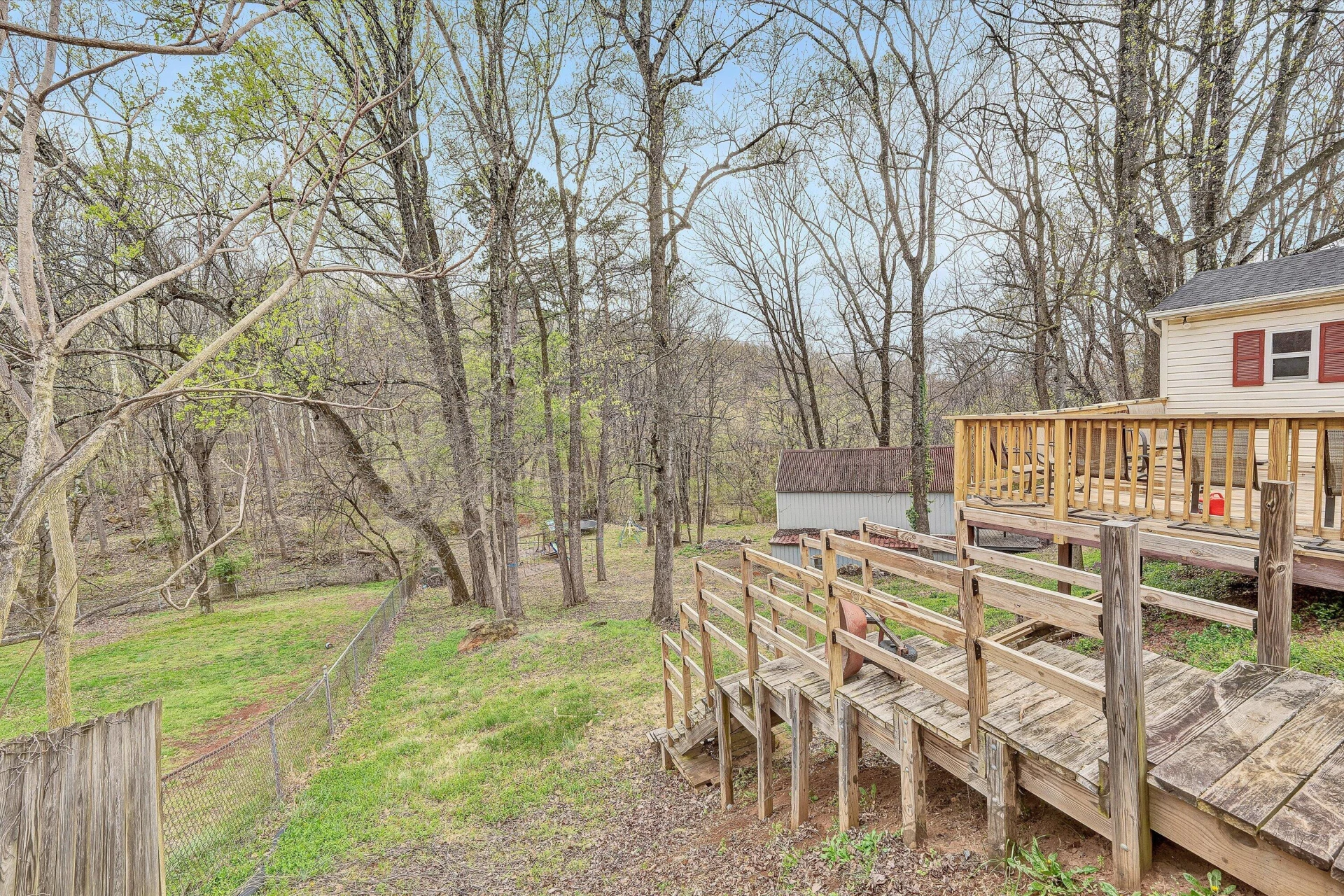 1740 Parker LN - Photo 30