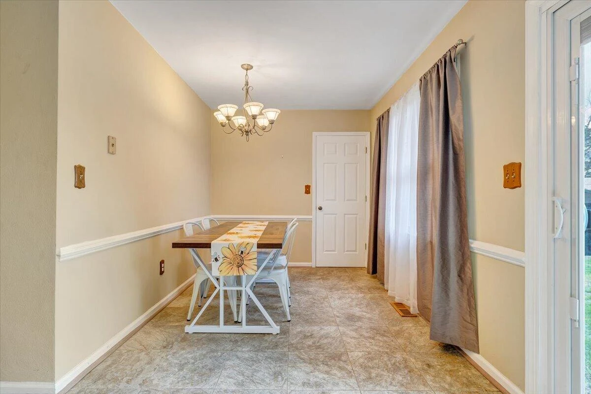 1905 Mount Joy RD - Photo 15