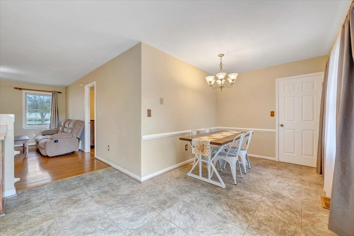1905 Mount Joy RD - Photo 17