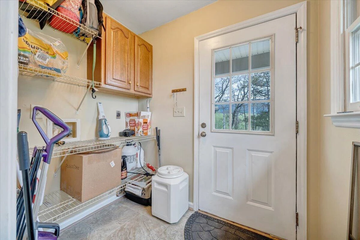 1905 Mount Joy RD - Photo 18