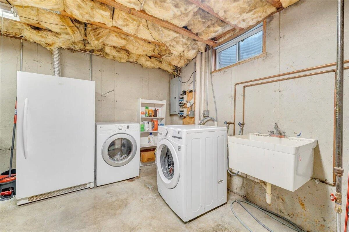 1905 Mount Joy RD - Photo 40