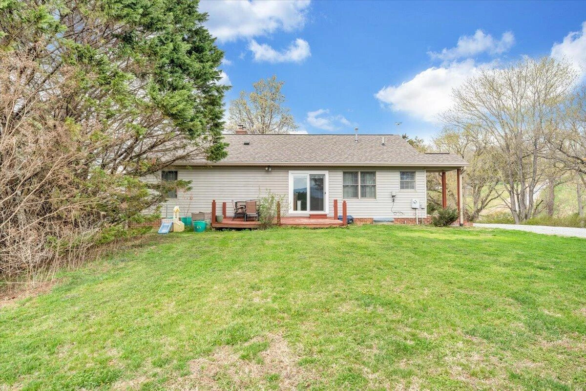 1905 Mount Joy RD - Photo 45
