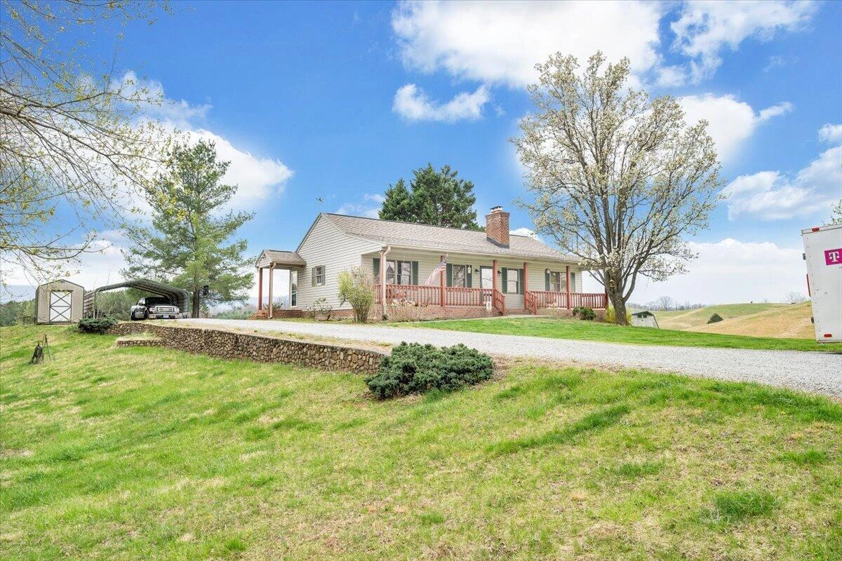 1905 Mount Joy RD - Photo 47