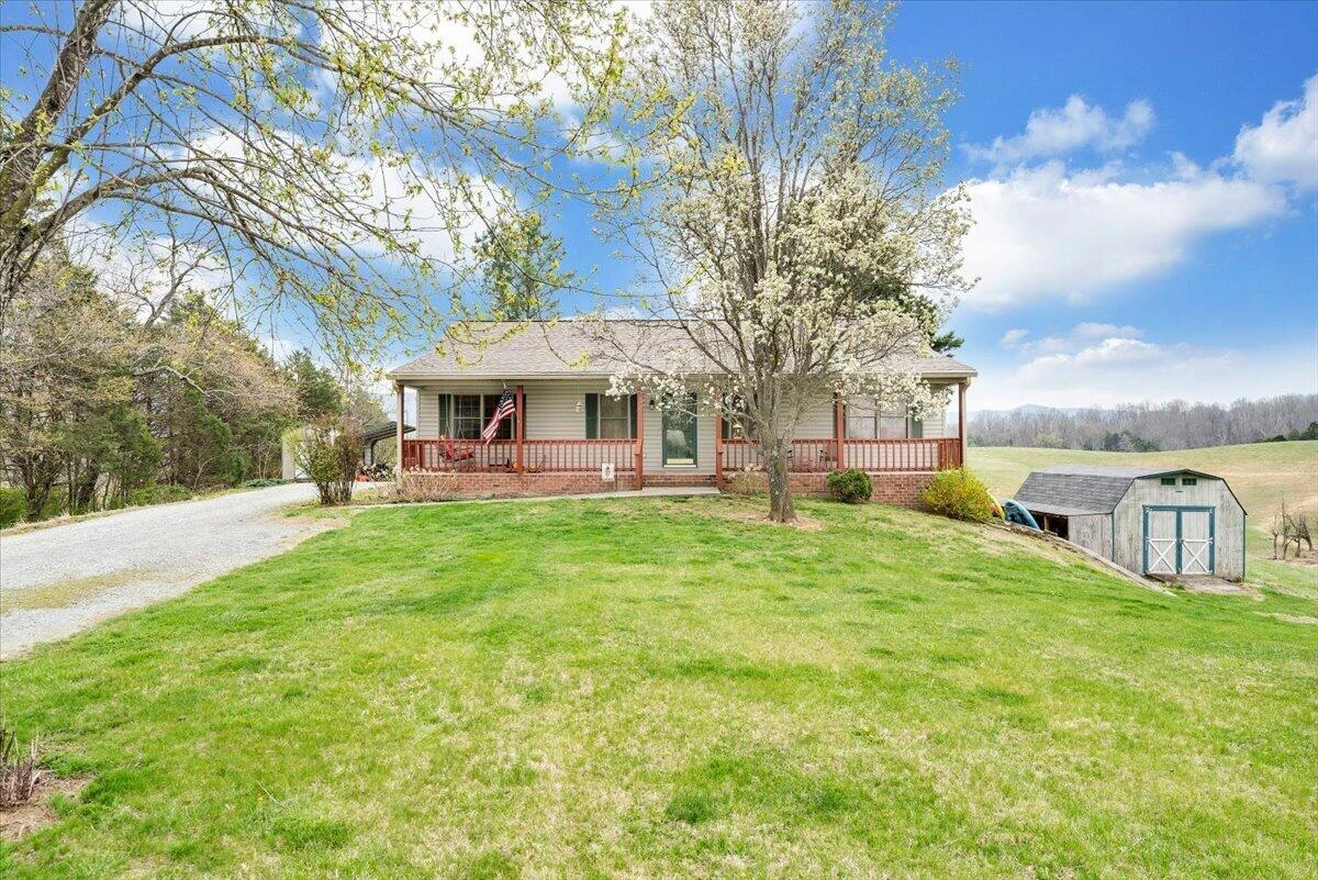 1905 Mount Joy RD - Photo 48