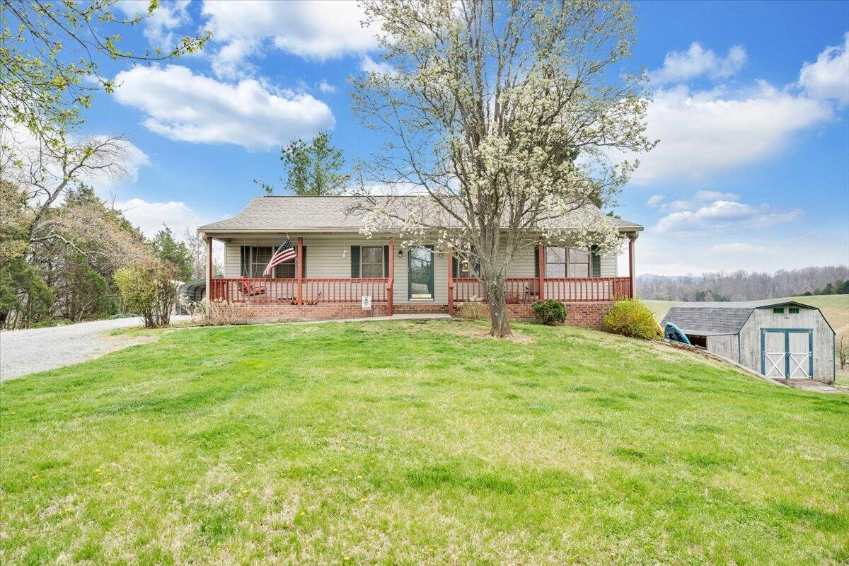 1905 Mount Joy RD - Photo 49