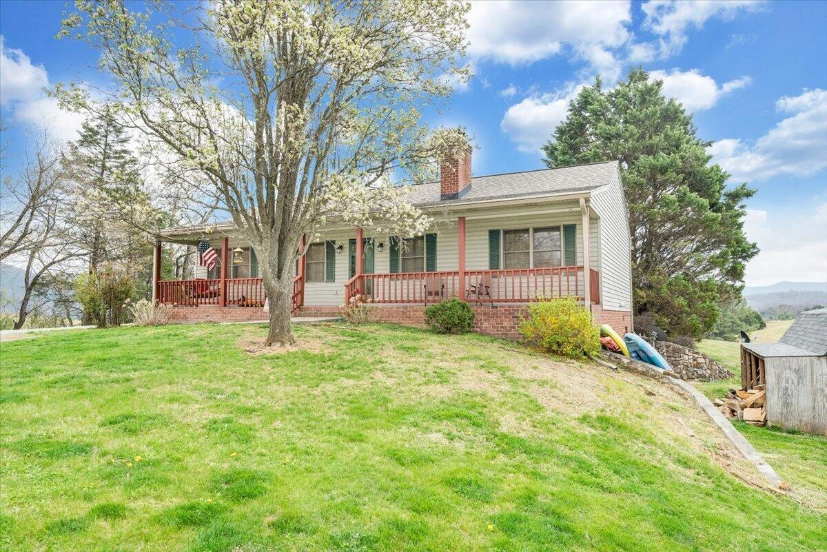 1905 Mount Joy RD - Photo 50
