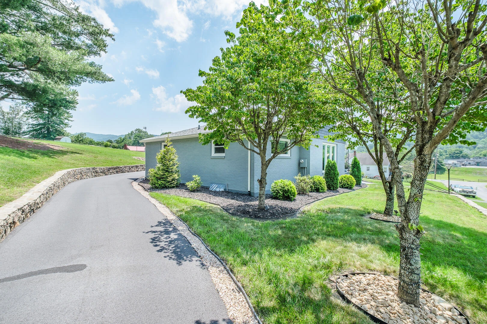 1307 S Massie AVE - Photo 40