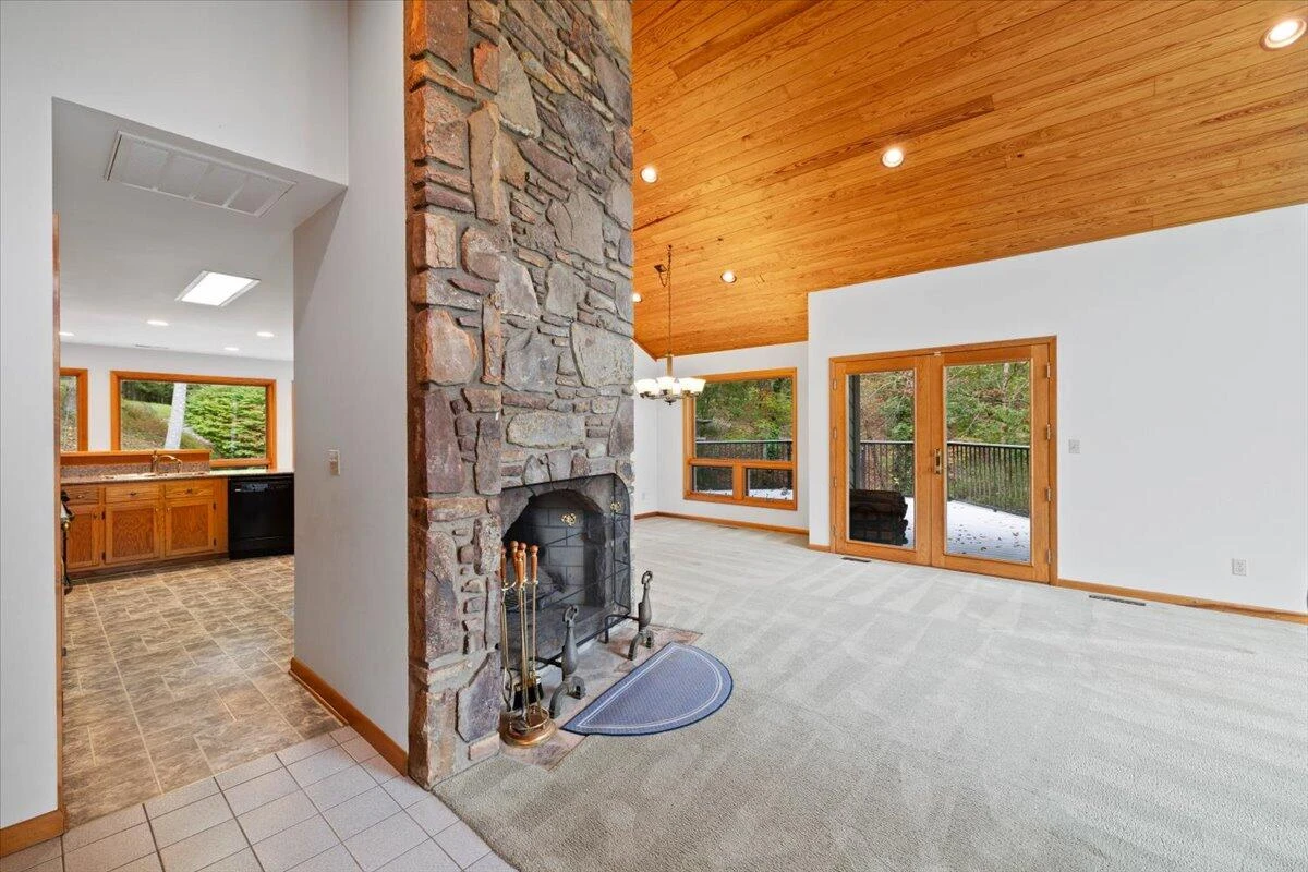 701 Bishop RD - Photo 19