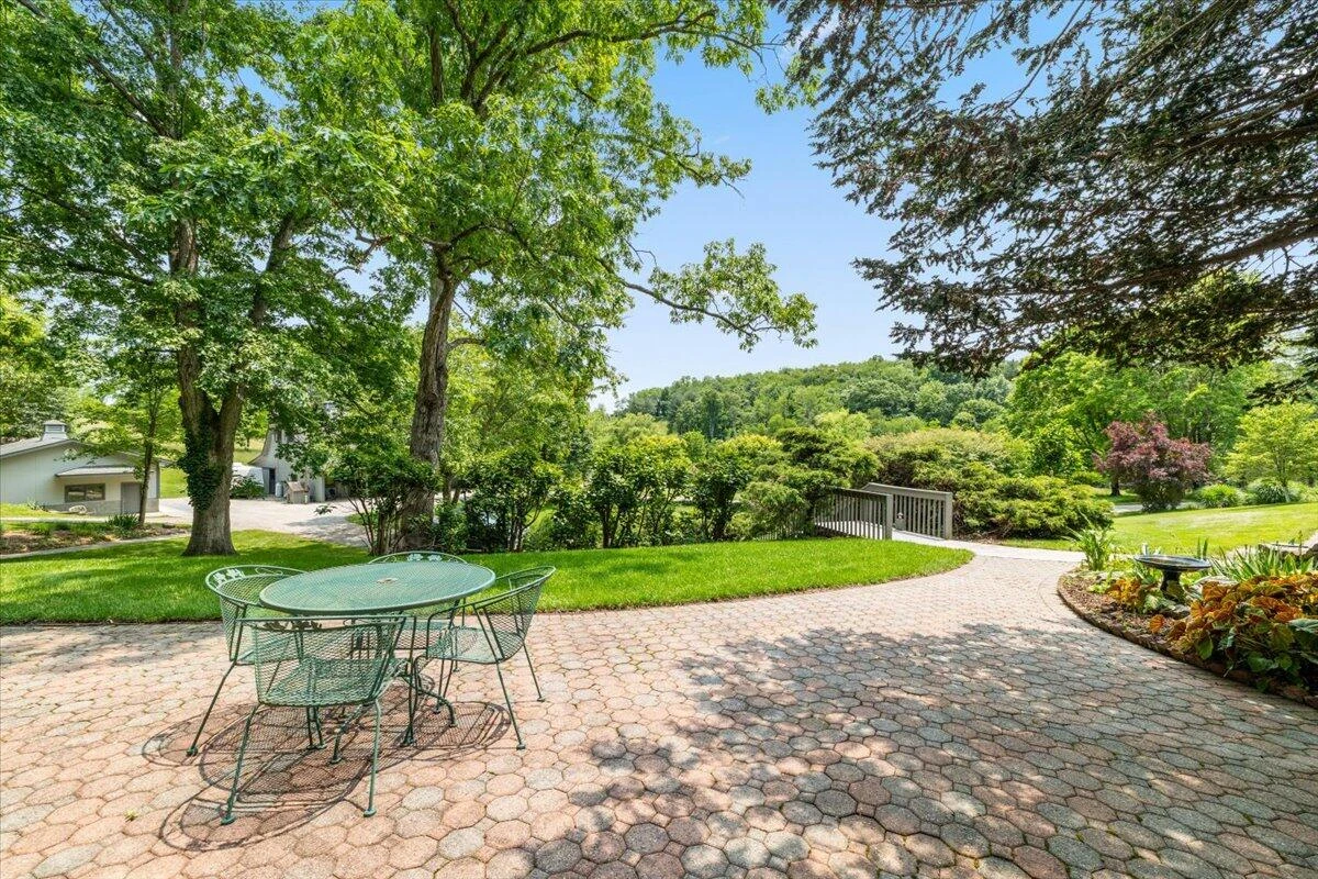 701 Bishop RD - Photo 47