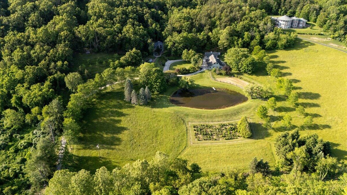 701 Bishop RD - Photo 55