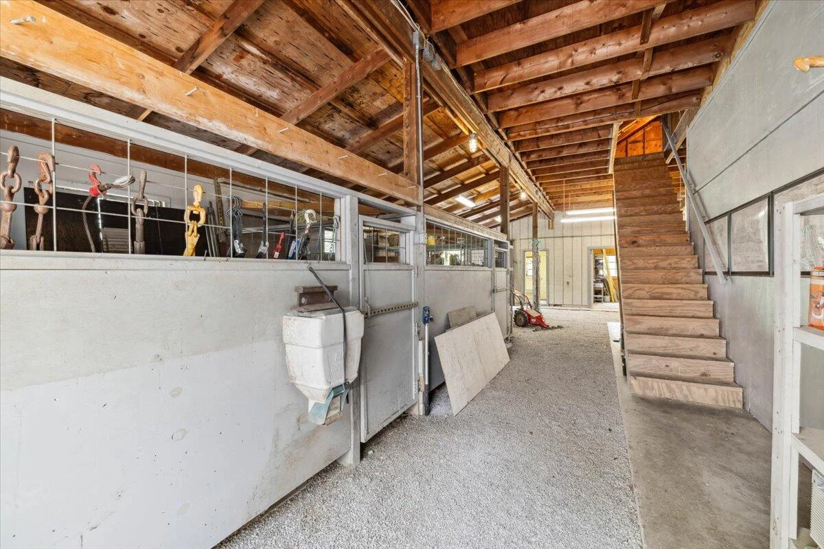701 Bishop RD - Photo 63