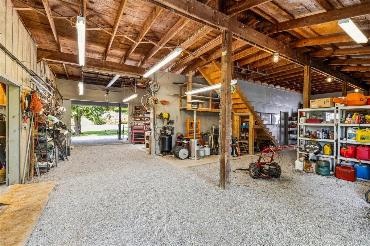 701 Bishop RD - Photo 64