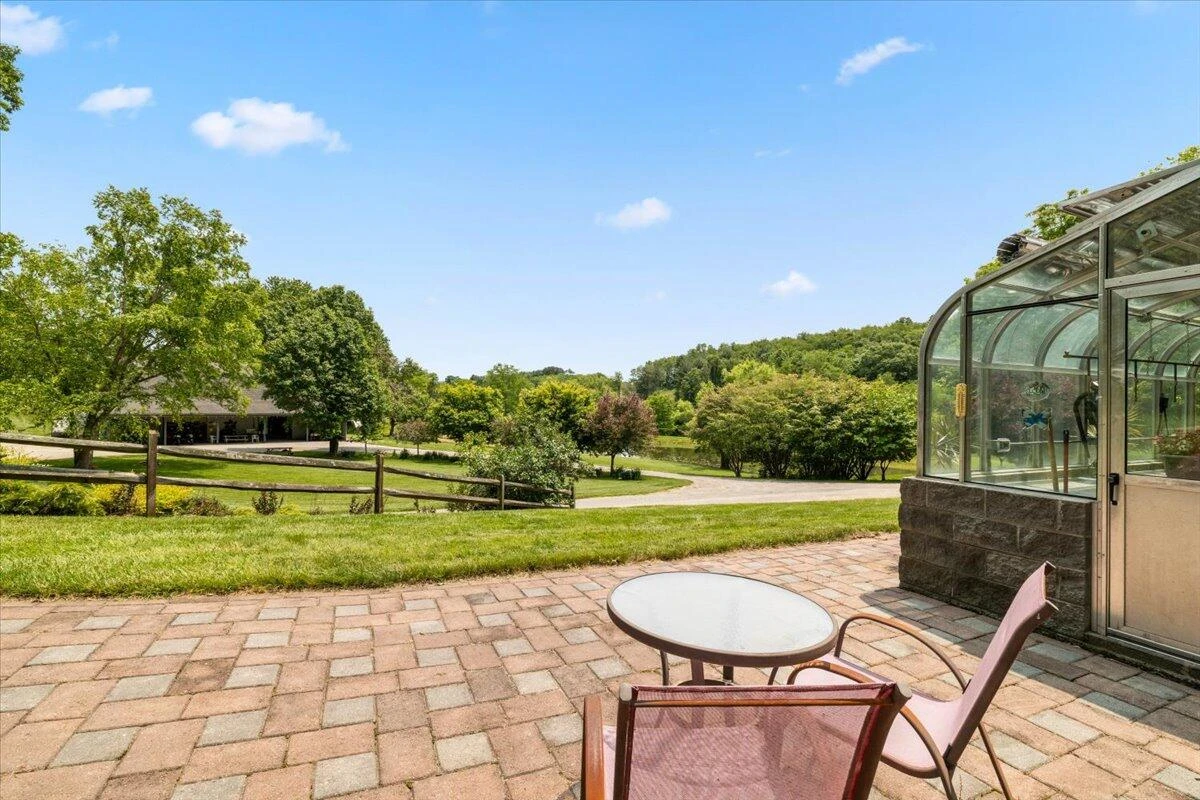 701 Bishop RD - Photo 77
