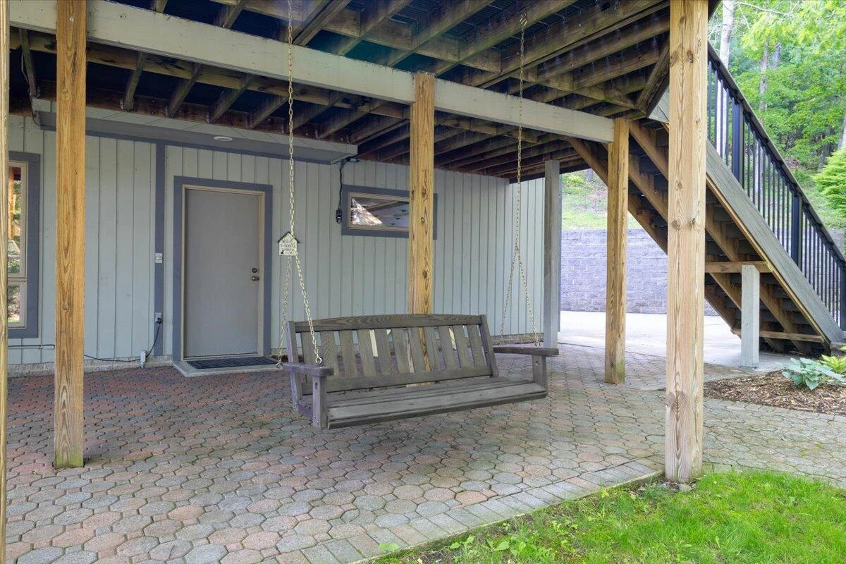 701 Bishop RD - Photo 89