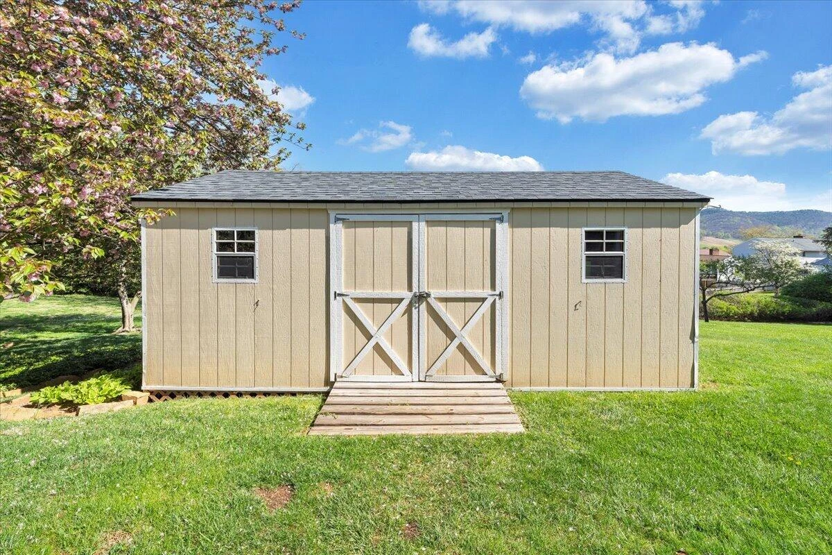 139 Winesap RD - Photo 67