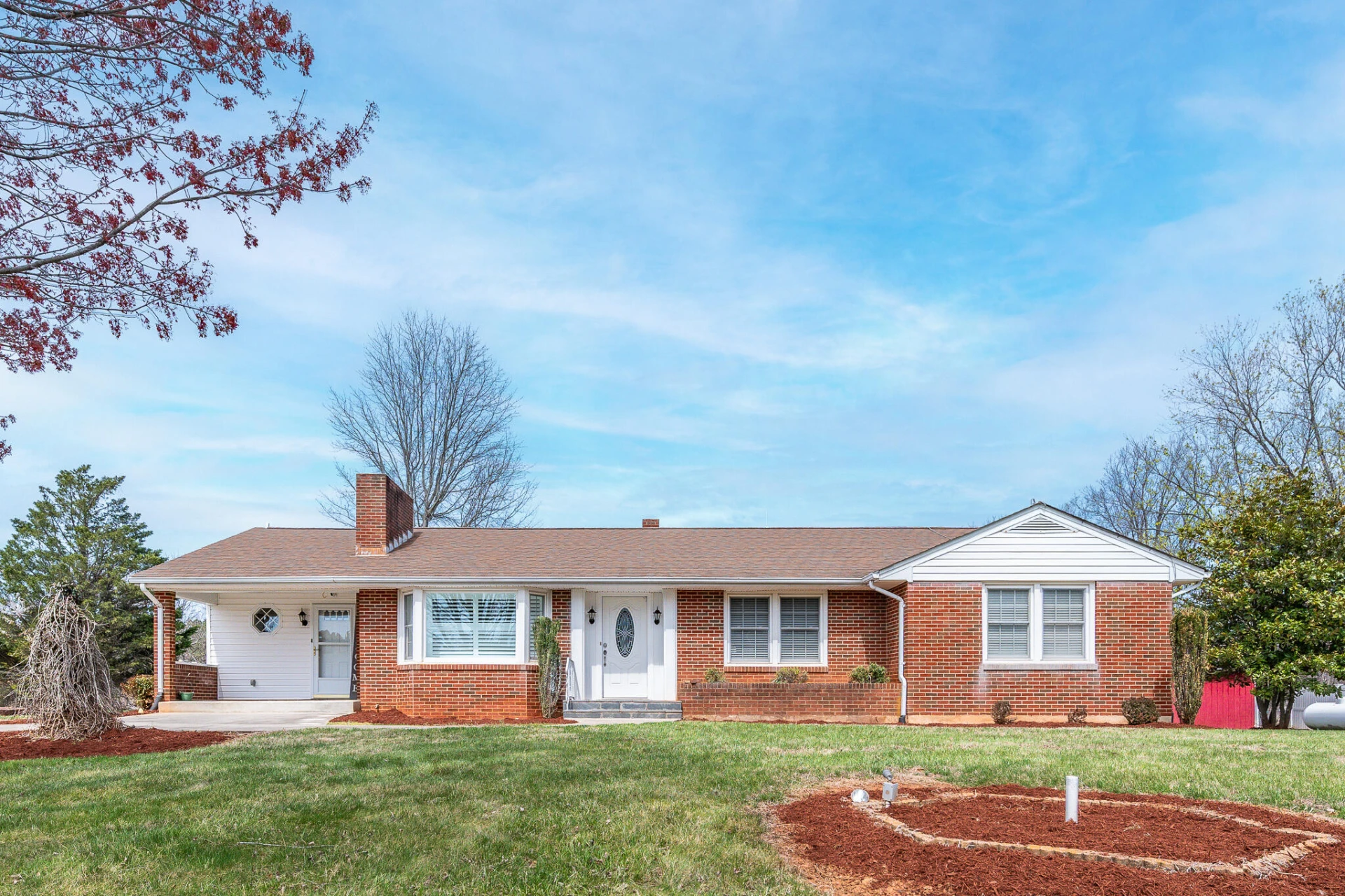 1128 Snead CIR