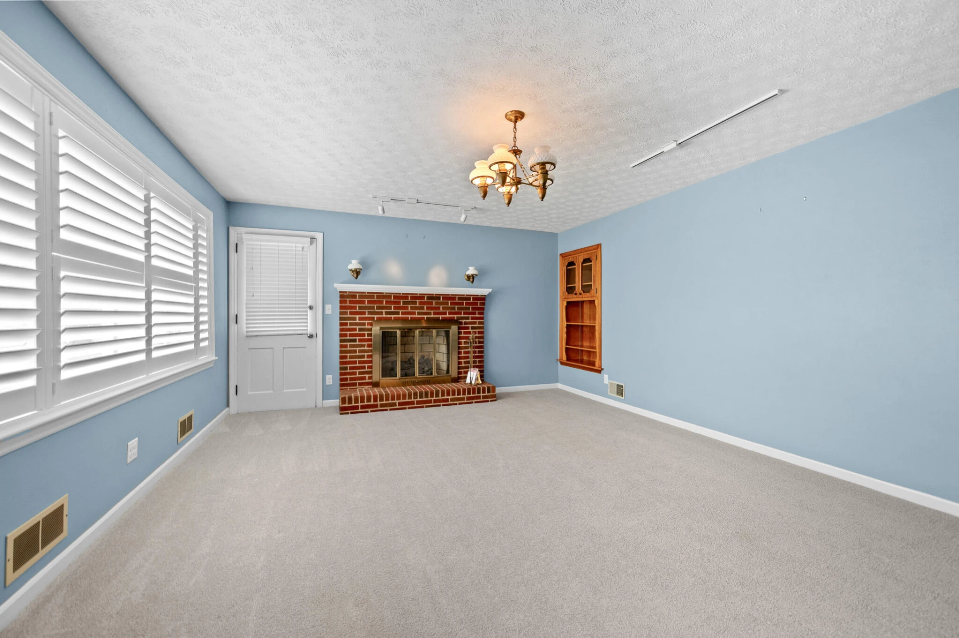 1128 Snead CIR - Photo 10