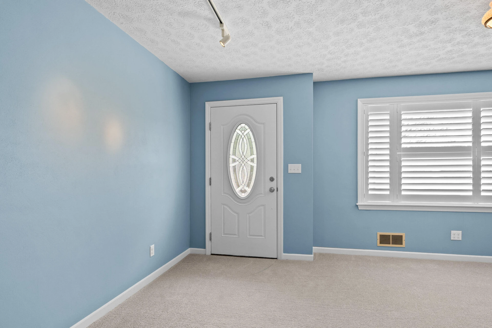1128 Snead CIR - Photo 9