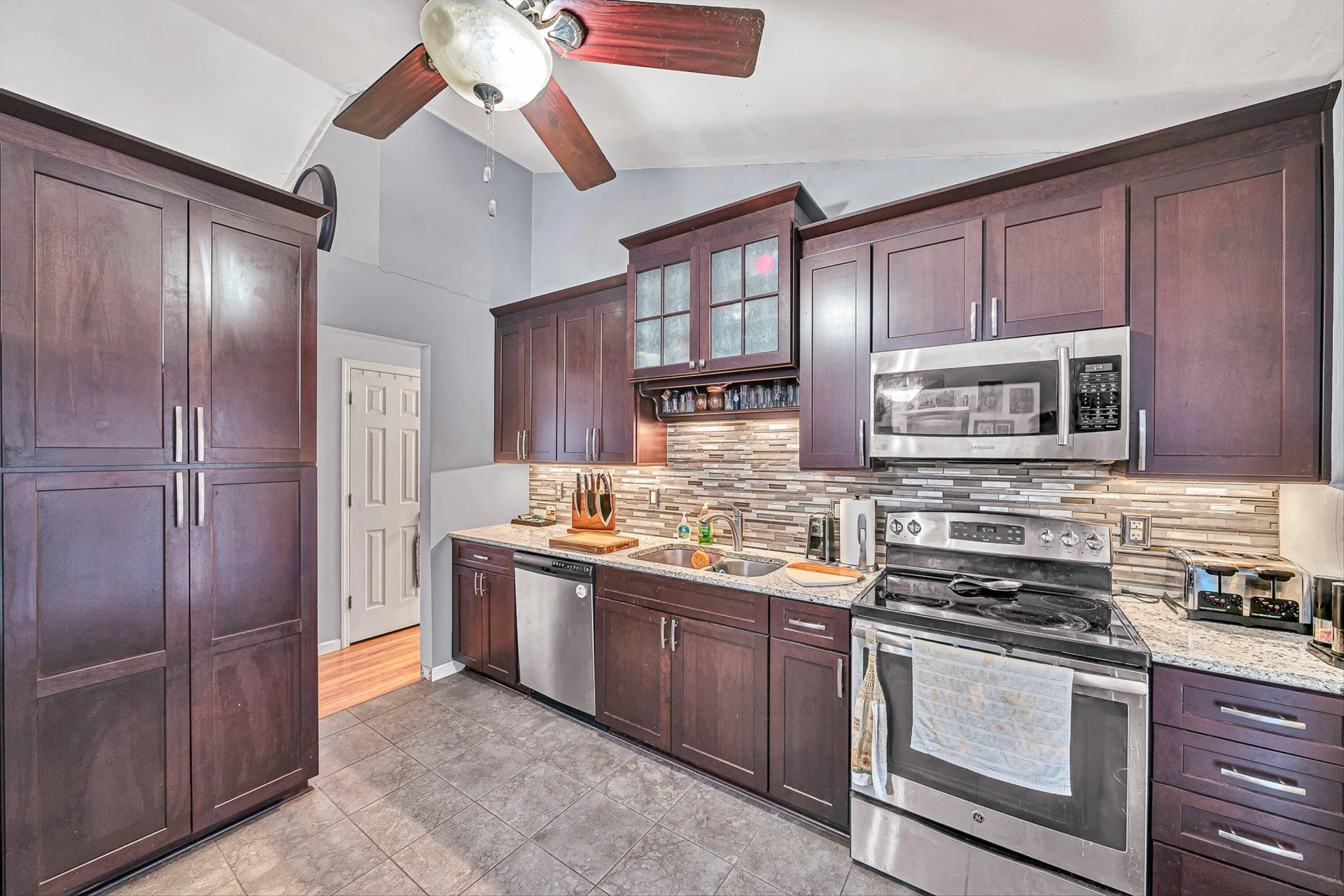 769 Lakeshore Terrace RD - Photo 11