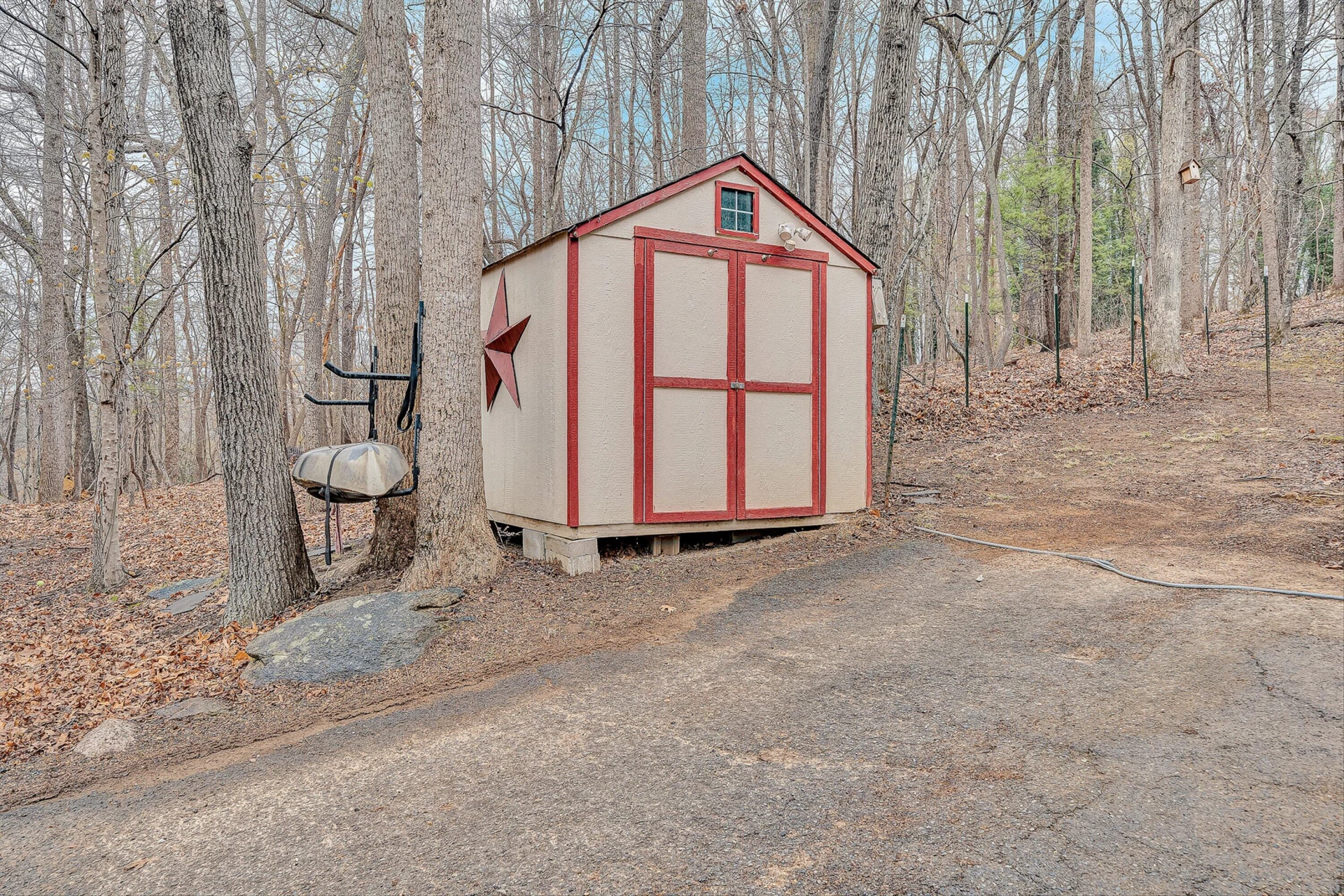 769 Lakeshore Terrace RD - Photo 32