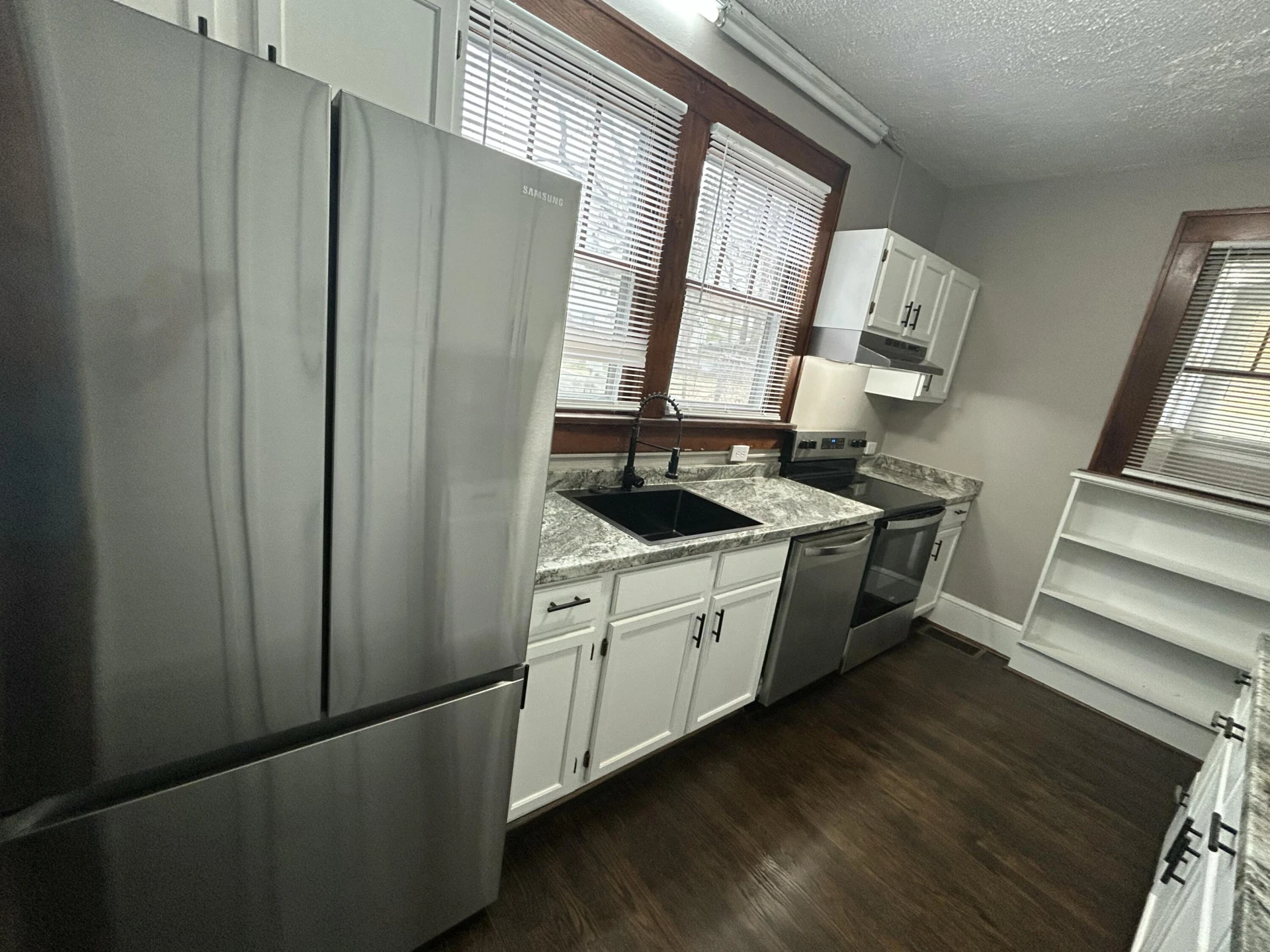 315 S Washington AVE - Photo 17