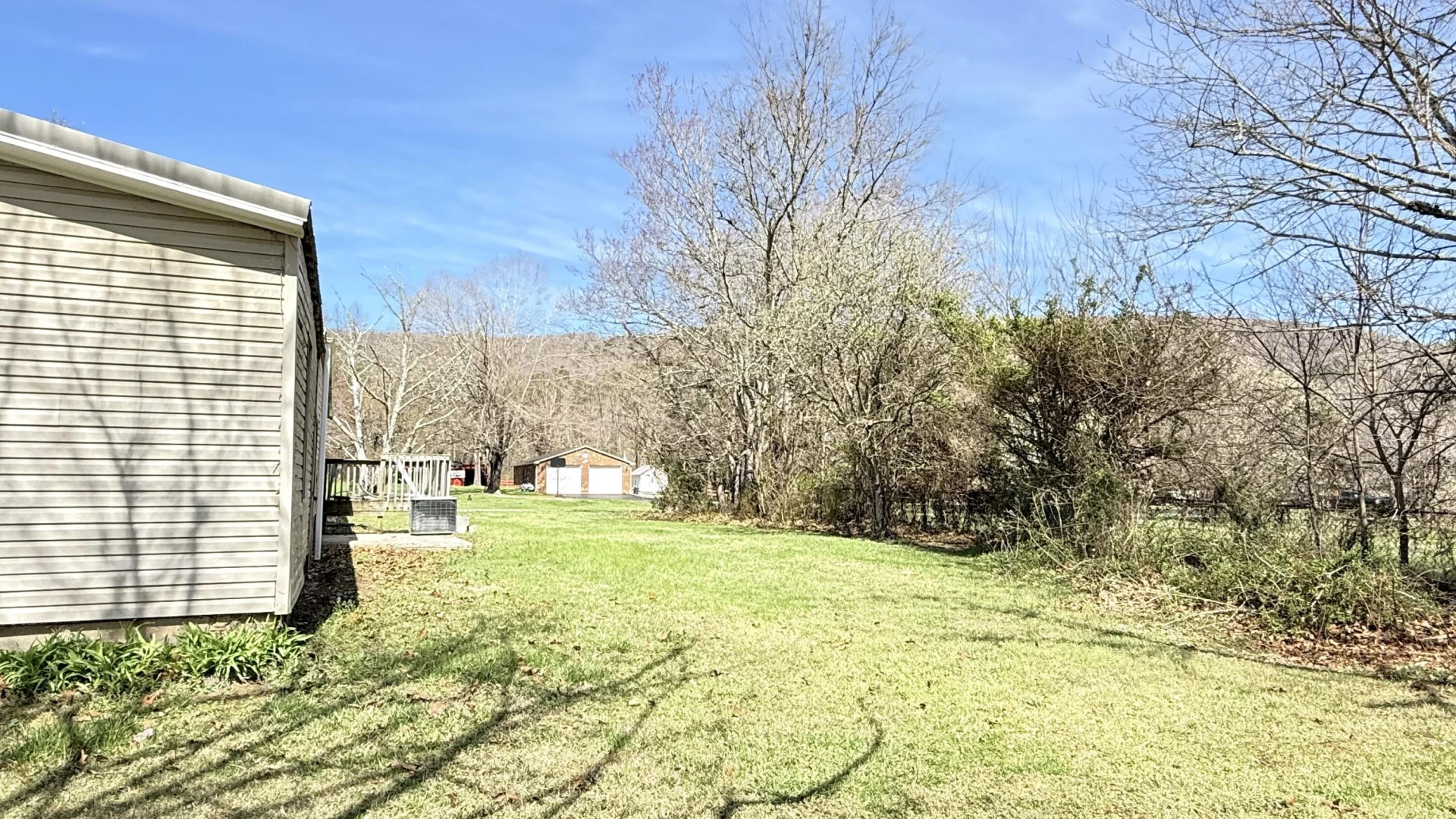 338 4th ST - Photo 8