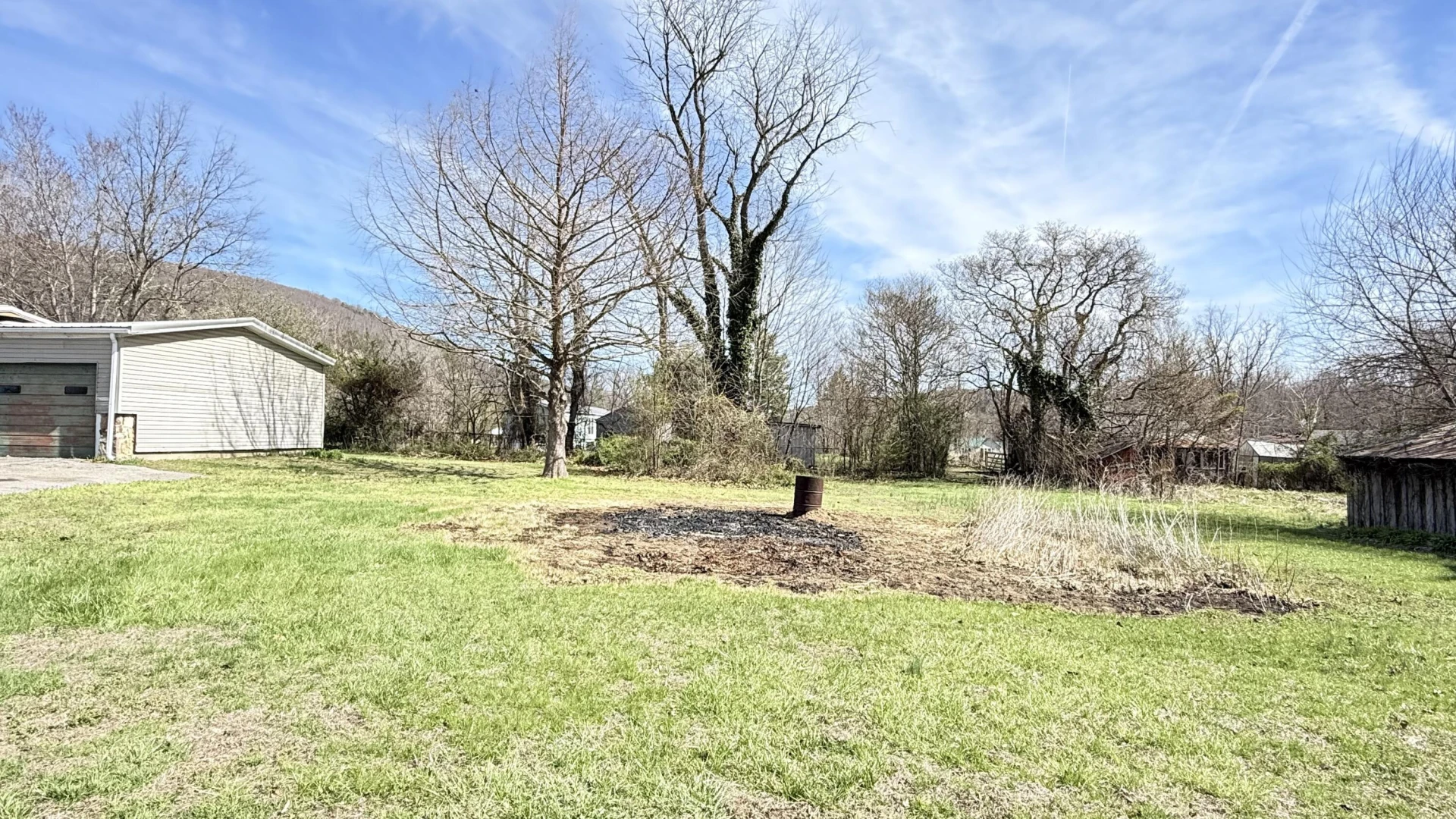 338 4th ST - Photo 9