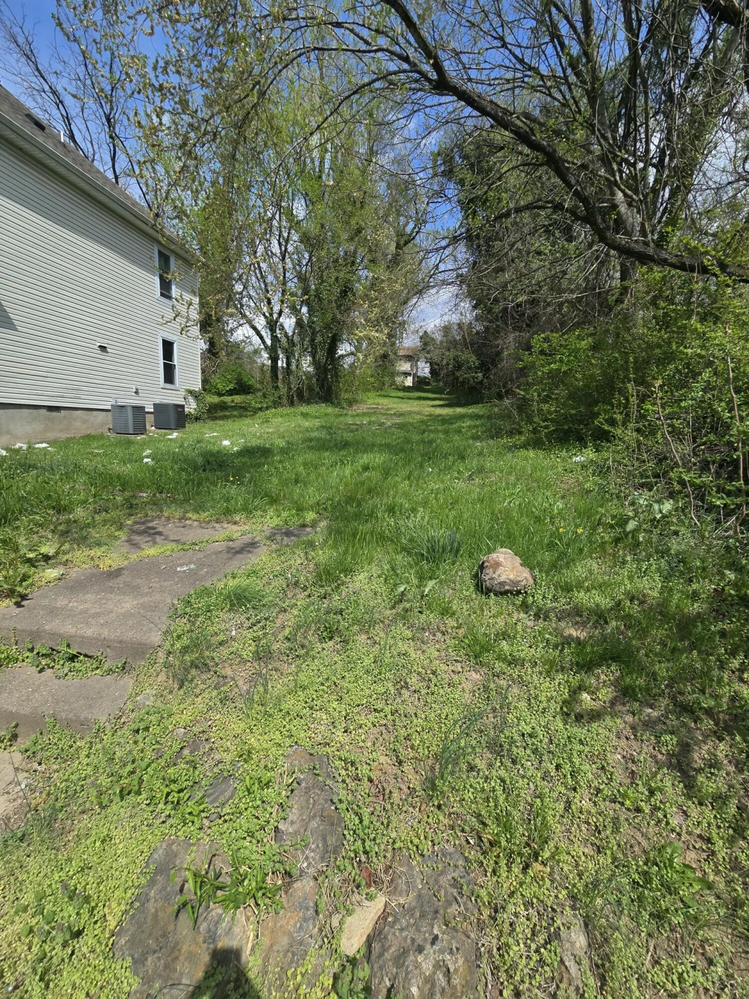 901 Hanover AVE NW - Photo 4