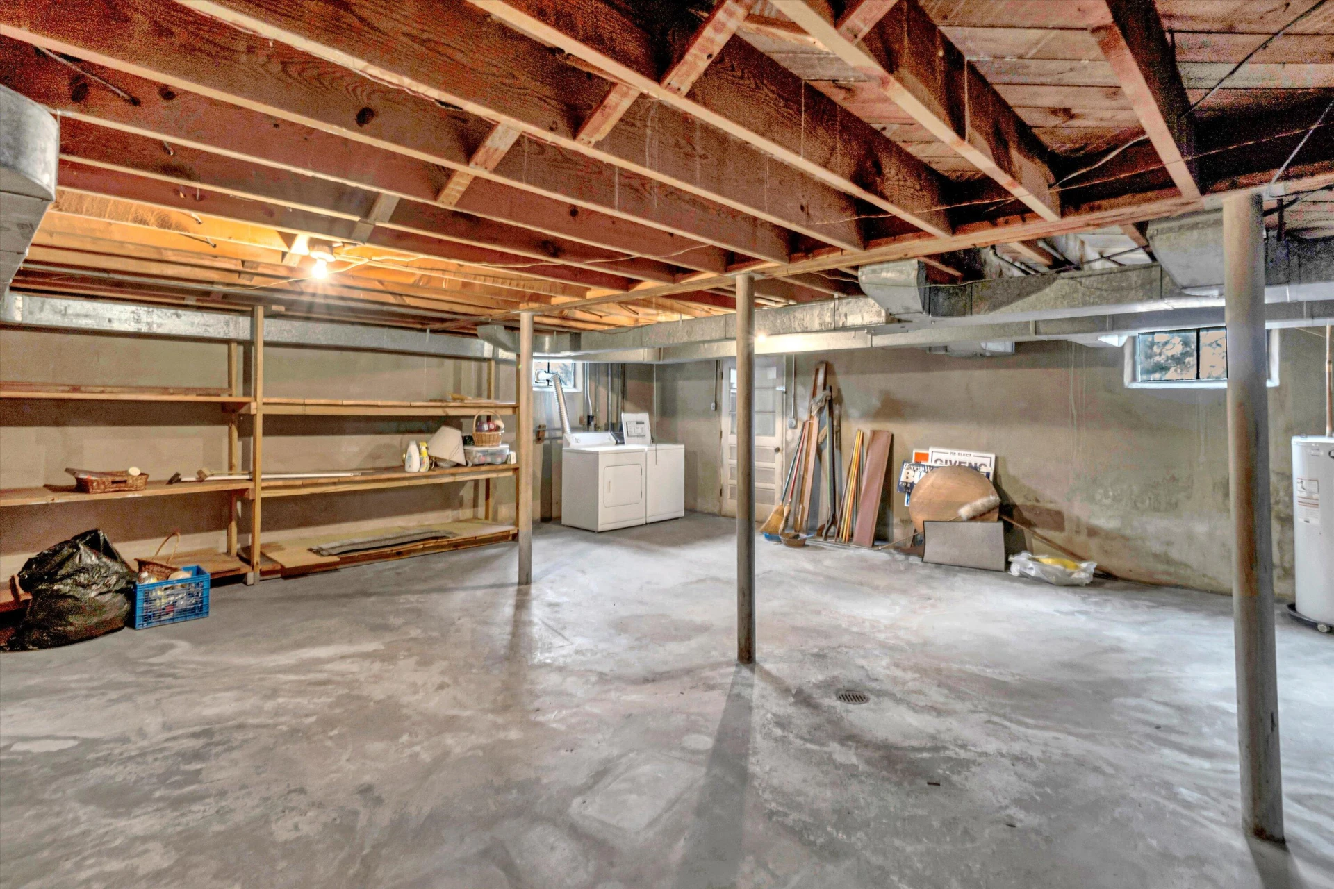 919 LOGAN ST - Photo 22