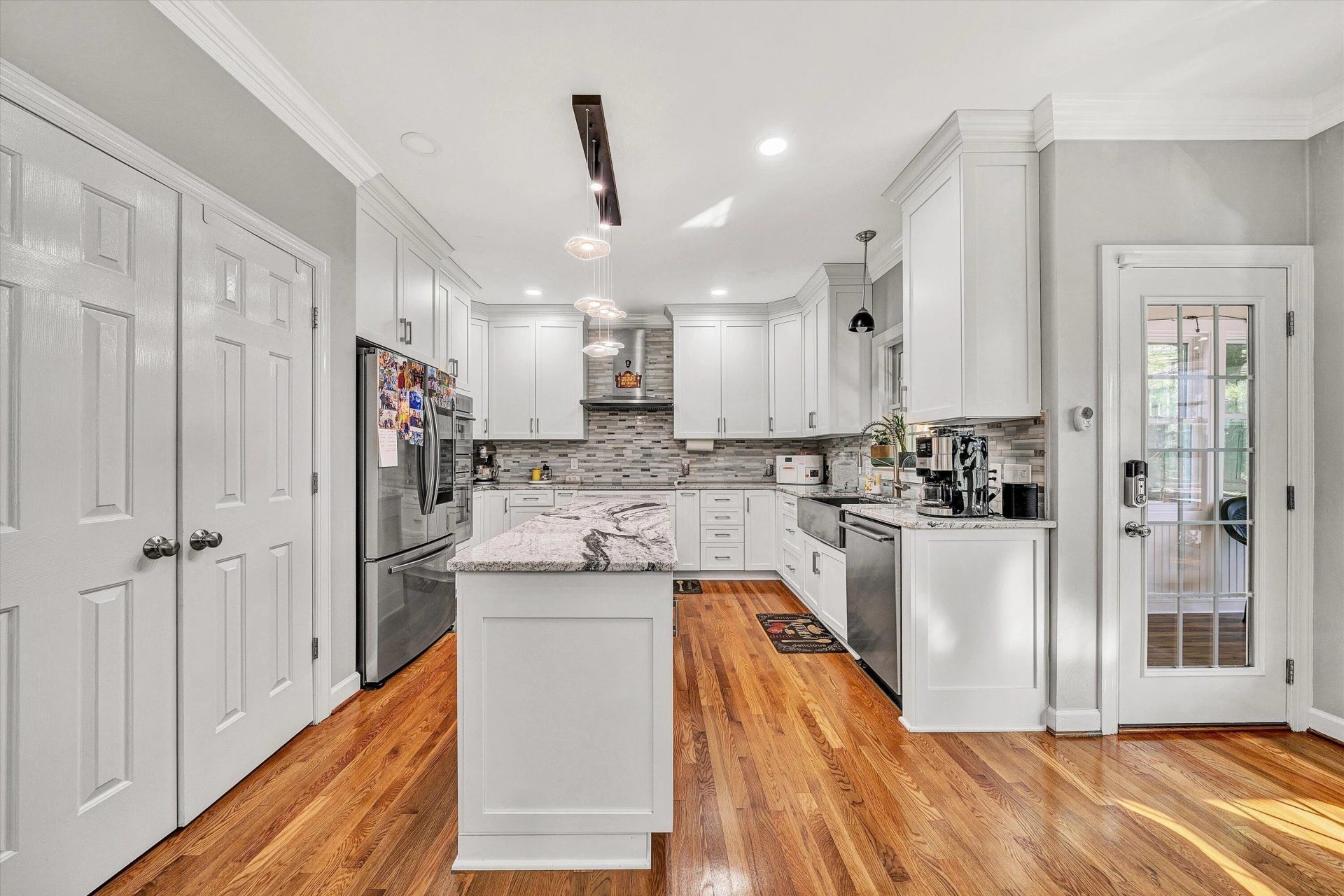 1107 Belcroft CT - Photo 12