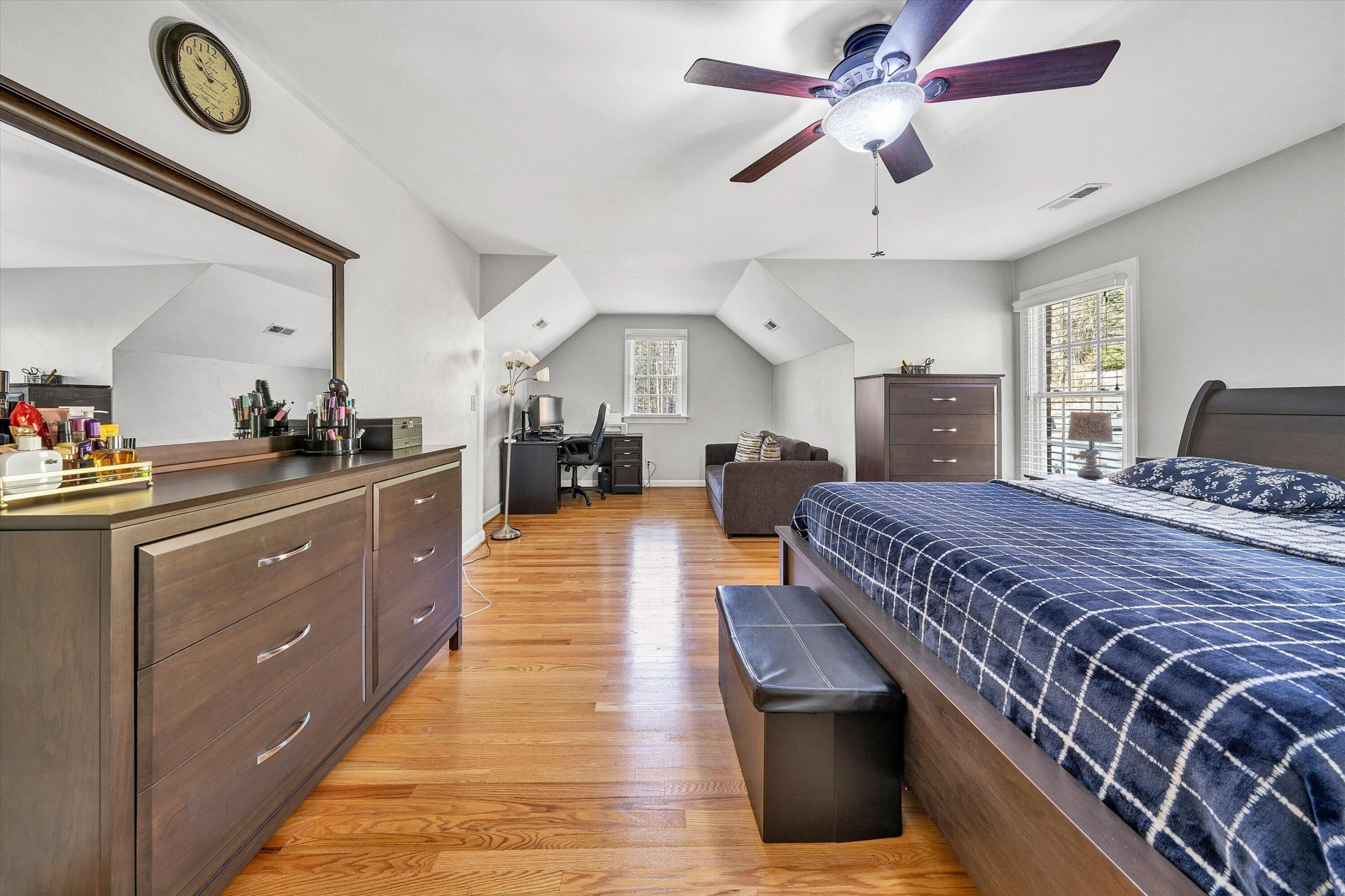 1107 Belcroft CT - Photo 23