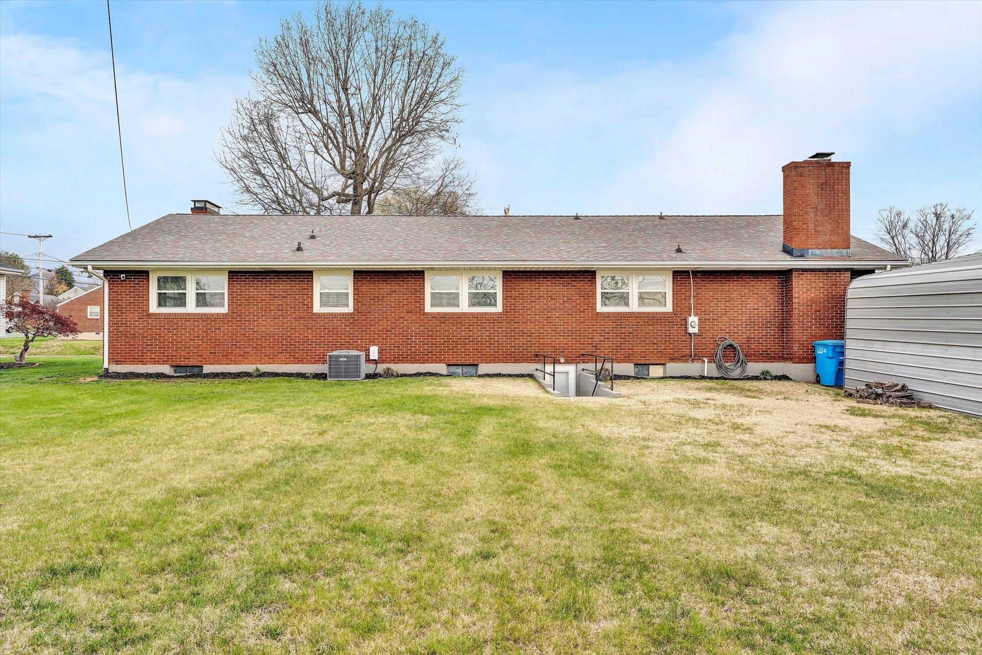 3411 Frontier RD NW - Photo 26