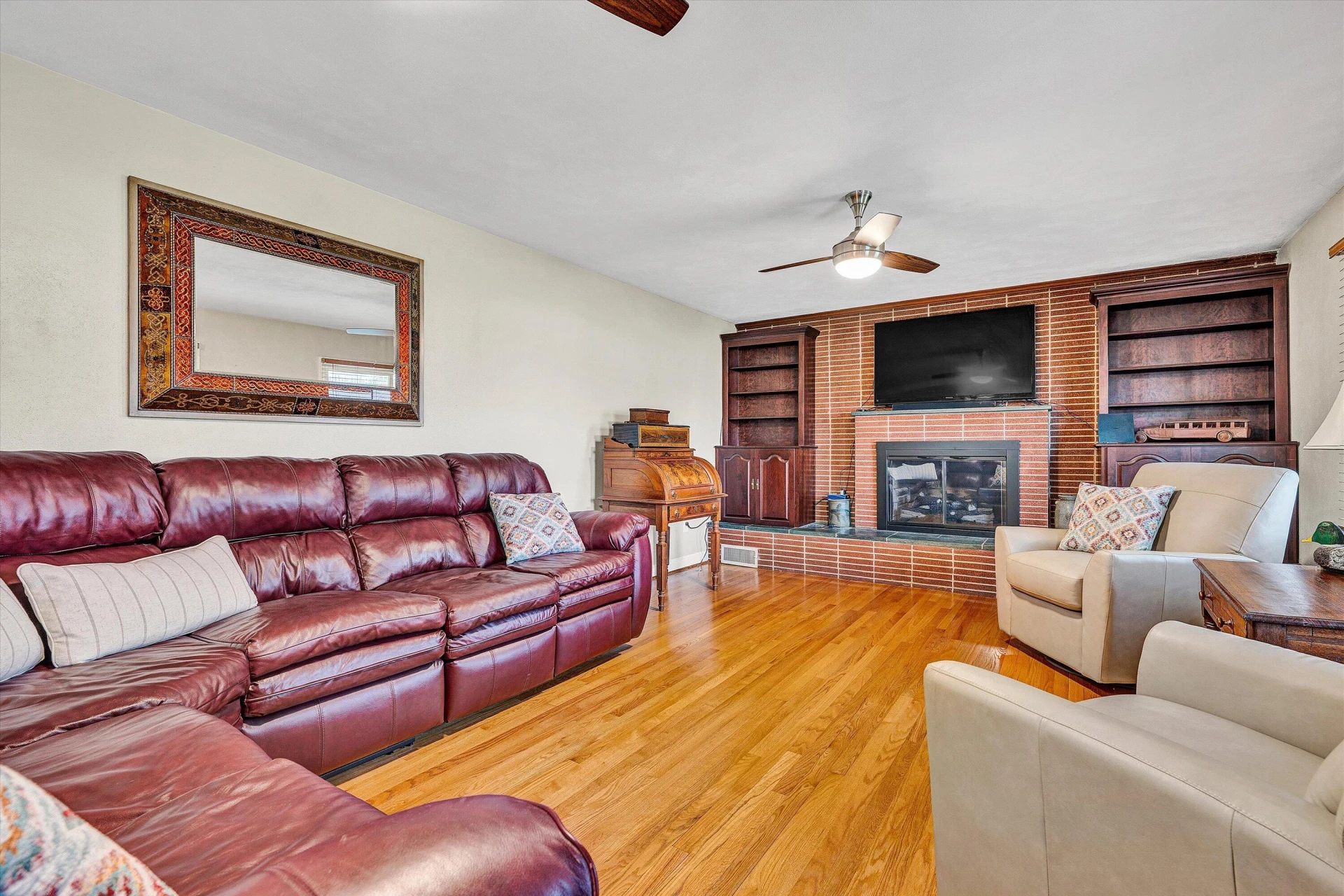 3411 Frontier RD NW - Photo 6